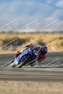 media/Dec-07-2024-CVMA (Sat) [[21c5f1ef85]]/Race 12-Supersport Middleweight/